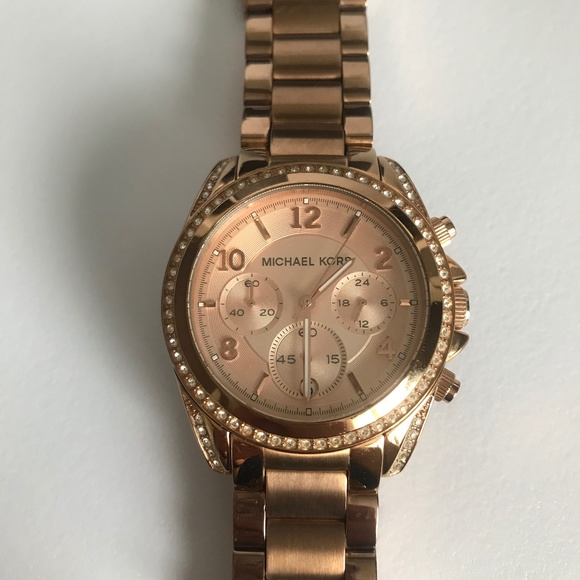 Michael Kors Blair Rose Gold Watch - Picture 2 of 3